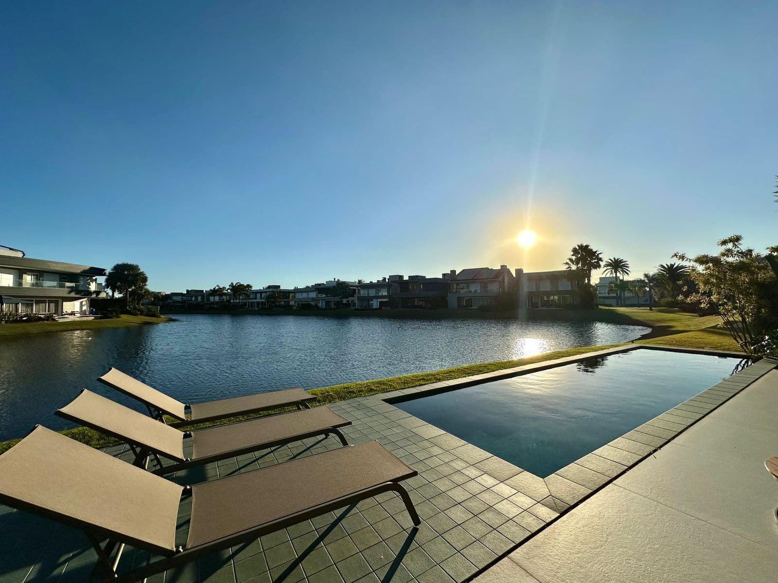 Beira Lago