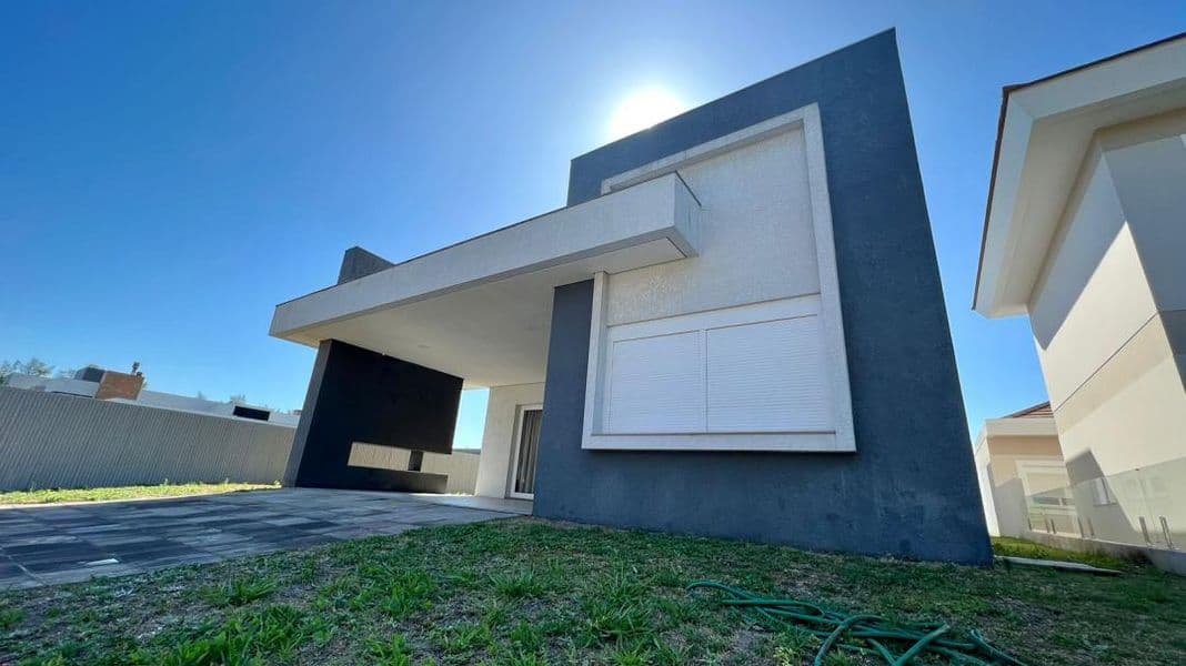 CASA EM CONDOMÍNIO COM 4 DORMITÓRIOS (4 SUÍTES), 2 VAGAS, 190M² ÁREA ÚTIL À VENDA EM VELAS DA MARINA - Foto 2
